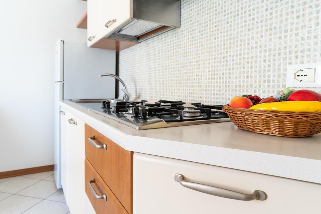 Ca' Mira Apartments Caorle Exteriör bild