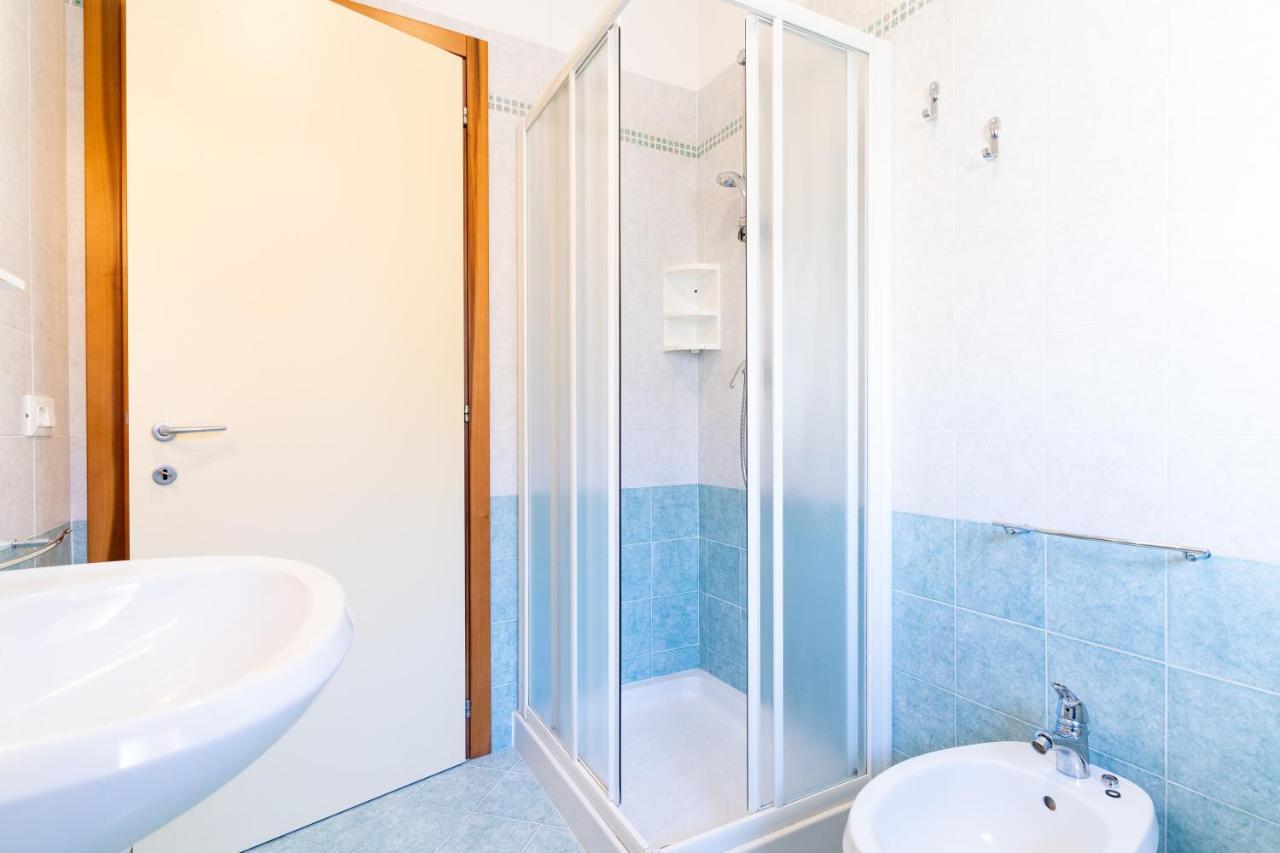 Ca' Mira Apartments Caorle Exteriör bild