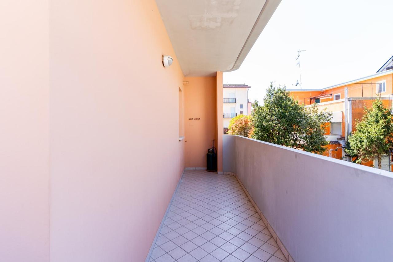 Ca' Mira Apartments Caorle Exteriör bild